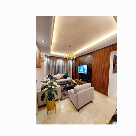 Modern Apartment Opposite The Hassan2 Mosque, Very Well Equipped And Stylish, 85 M2 With Gym And Direct Sea View With Underground Garage , Prohibits Unmarried Couples Of Arab Origin Casablanca Eksteriør bilde