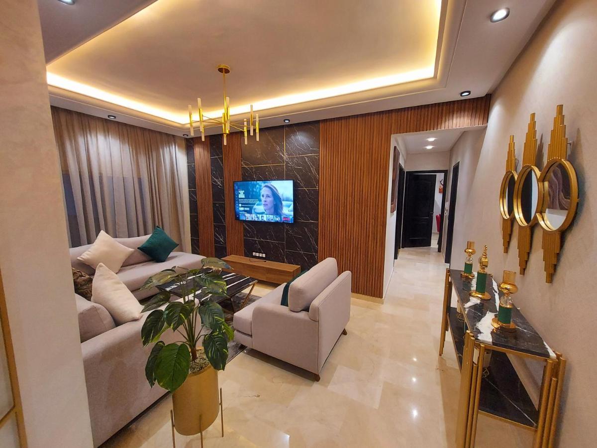 Modern Apartment Opposite The Hassan2 Mosque, Very Well Equipped And Stylish, 85 M2 With Gym And Direct Sea View With Underground Garage , Prohibits Unmarried Couples Of Arab Origin Casablanca Eksteriør bilde