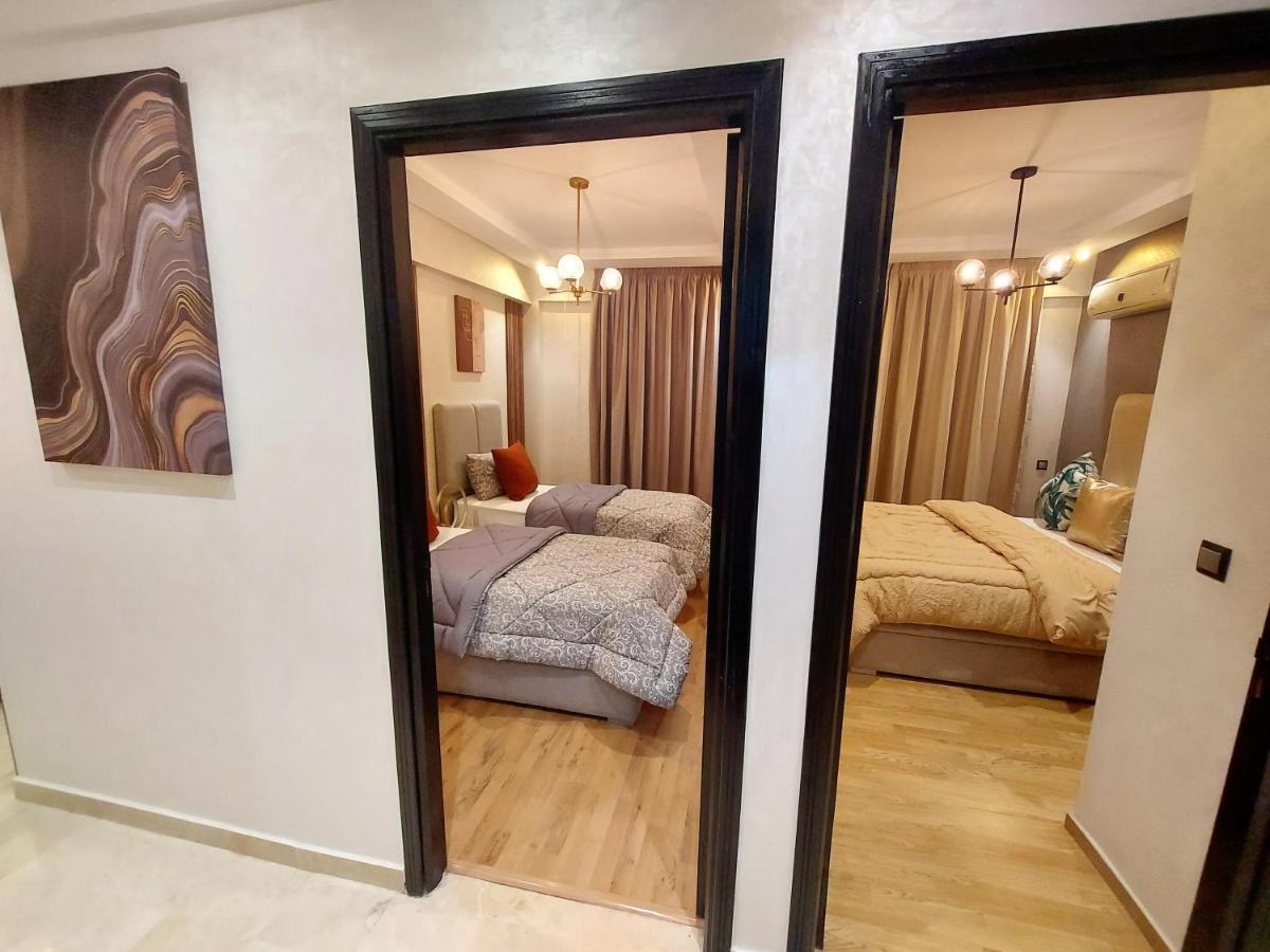 Modern Apartment Opposite The Hassan2 Mosque, Very Well Equipped And Stylish, 85 M2 With Gym And Direct Sea View With Underground Garage , Prohibits Unmarried Couples Of Arab Origin Casablanca Eksteriør bilde