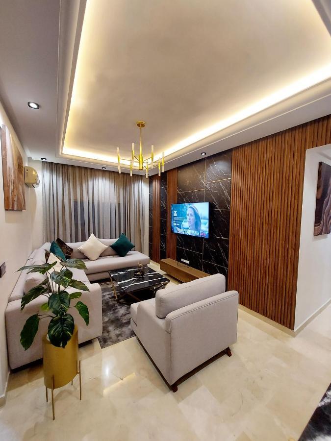 Modern Apartment Opposite The Hassan2 Mosque, Very Well Equipped And Stylish, 85 M2 With Gym And Direct Sea View With Underground Garage , Prohibits Unmarried Couples Of Arab Origin Casablanca Eksteriør bilde