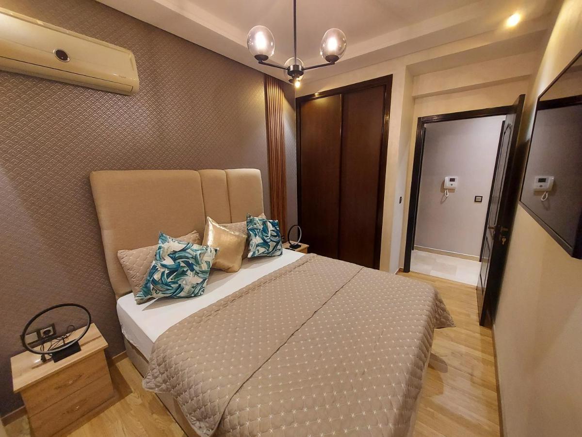Modern Apartment Opposite The Hassan2 Mosque, Very Well Equipped And Stylish, 85 M2 With Gym And Direct Sea View With Underground Garage , Prohibits Unmarried Couples Of Arab Origin Casablanca Eksteriør bilde