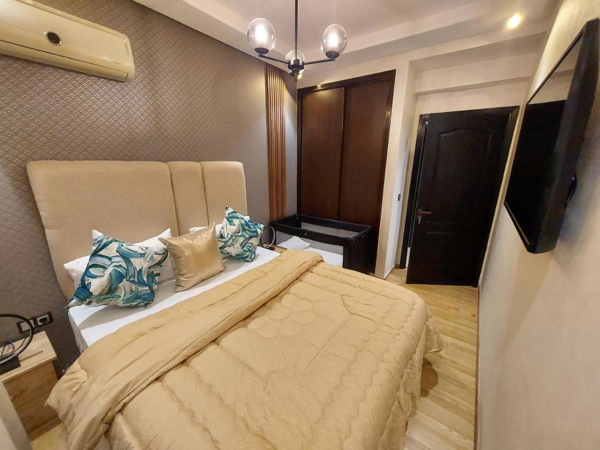 Modern Apartment Opposite The Hassan2 Mosque, Very Well Equipped And Stylish, 85 M2 With Gym And Direct Sea View With Underground Garage , Prohibits Unmarried Couples Of Arab Origin Casablanca Eksteriør bilde