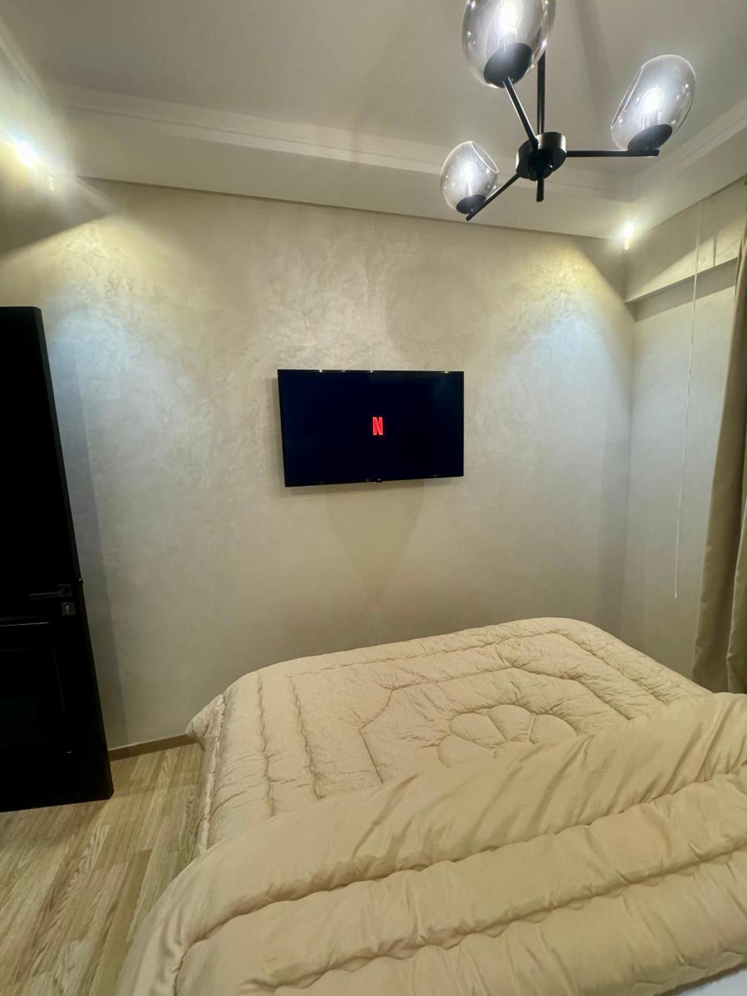 Modern Apartment Opposite The Hassan2 Mosque, Very Well Equipped And Stylish, 85 M2 With Gym And Direct Sea View With Underground Garage , Prohibits Unmarried Couples Of Arab Origin Casablanca Eksteriør bilde